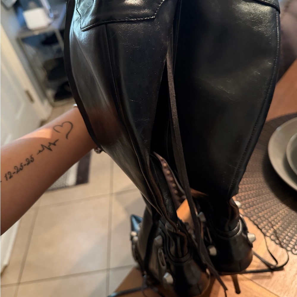 Balenciaga Black Heeled Boots with Buckle Detail - Picture 6 of 6